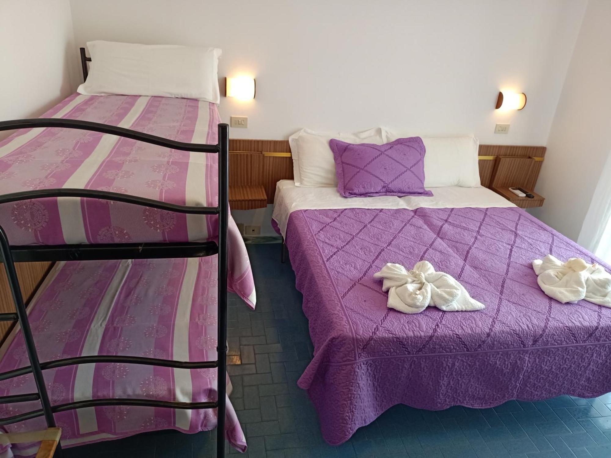 Hotel Sara*** Cesenatico Dış mekan fotoğraf