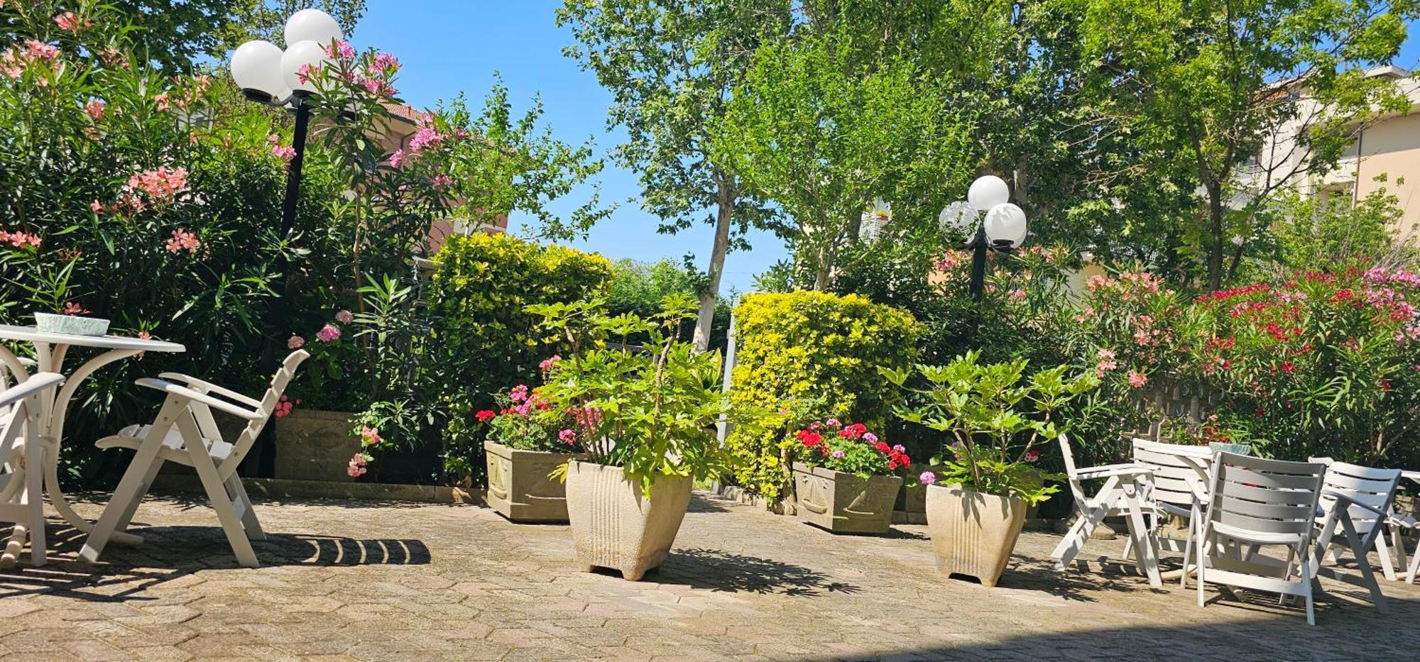 Hotel Sara*** Cesenatico Dış mekan fotoğraf